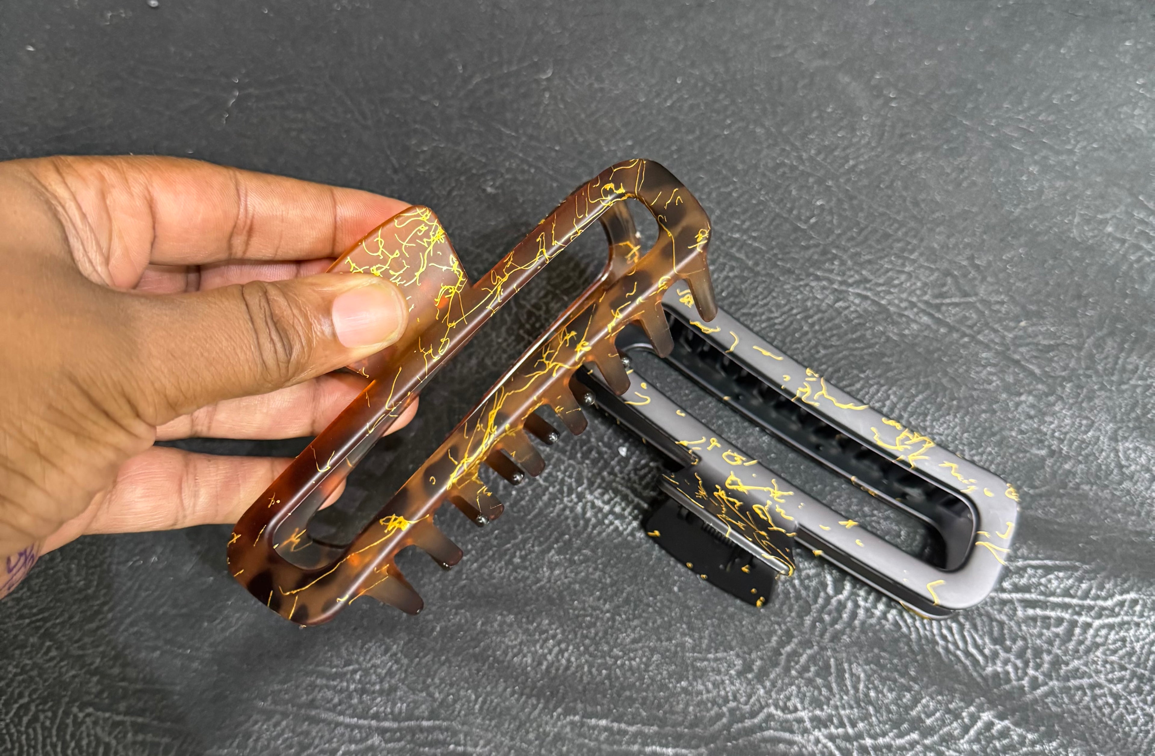 CLAW CLIP - RECTANGLE SHAPE